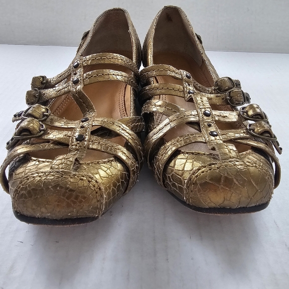 Frye Anna Crackled Leather Multi Strap Gold - Picture 3 of 13